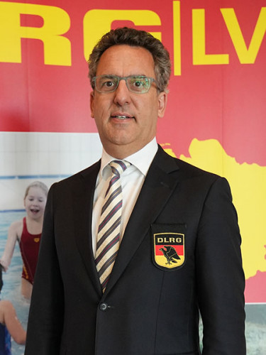 Präsident: Dr. Oliver Liersch
